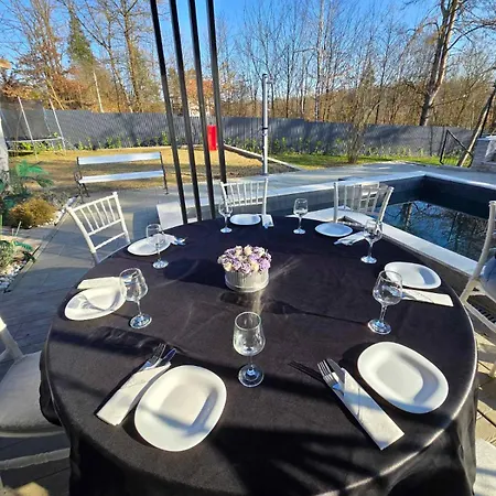 Βίλα Kristal Slatina- Private Pool & Jacuzzi Bbq *