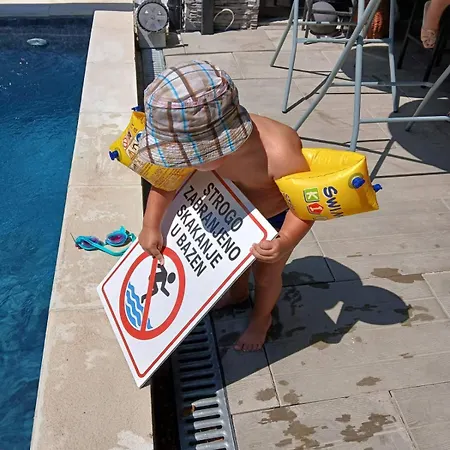 Kristal Slatina- Private Pool & Jacuzzi Bbq Вилла *